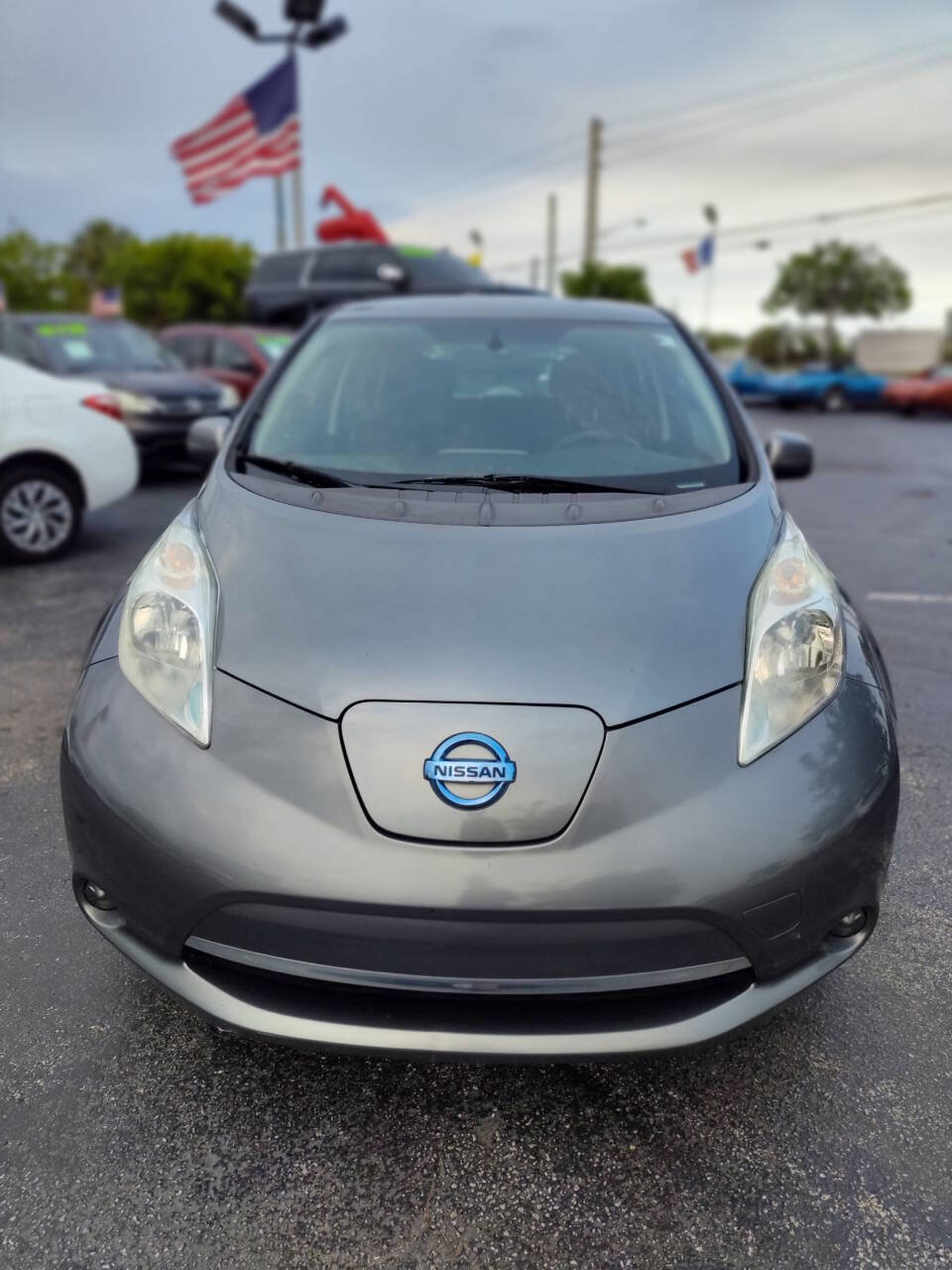 Used 2015 Nissan Leaf S FWD image 8