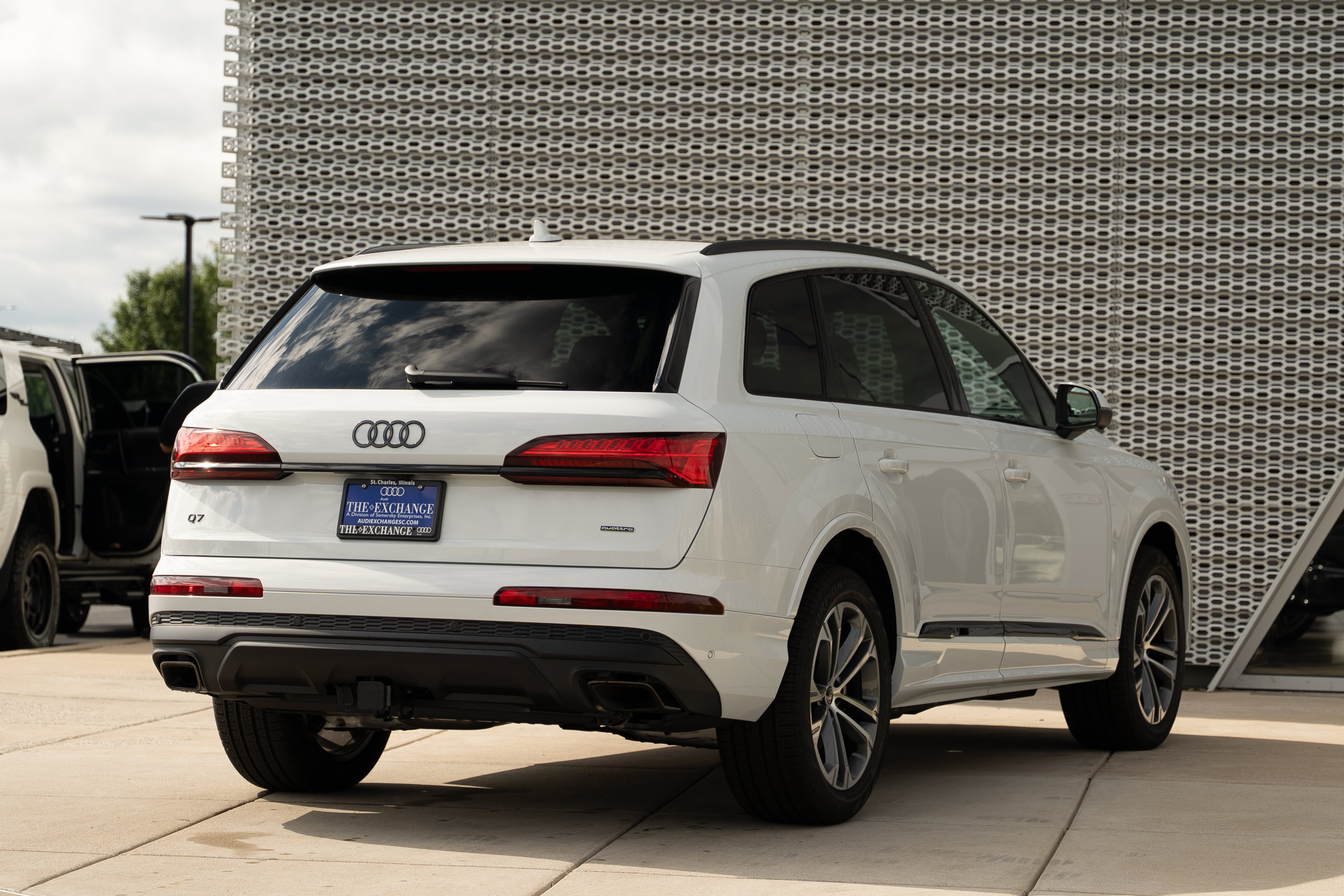 New 2026 Audi Q7 2.0T Premium AWD/4WD image 4