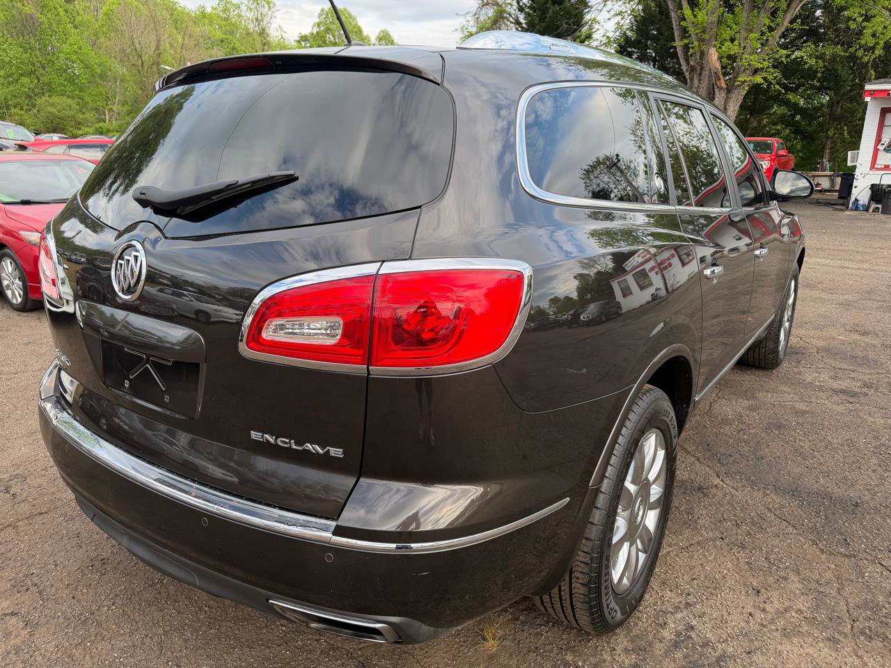 Used 2014 Buick Enclave Leather w/ Trailering Provision Package image 5