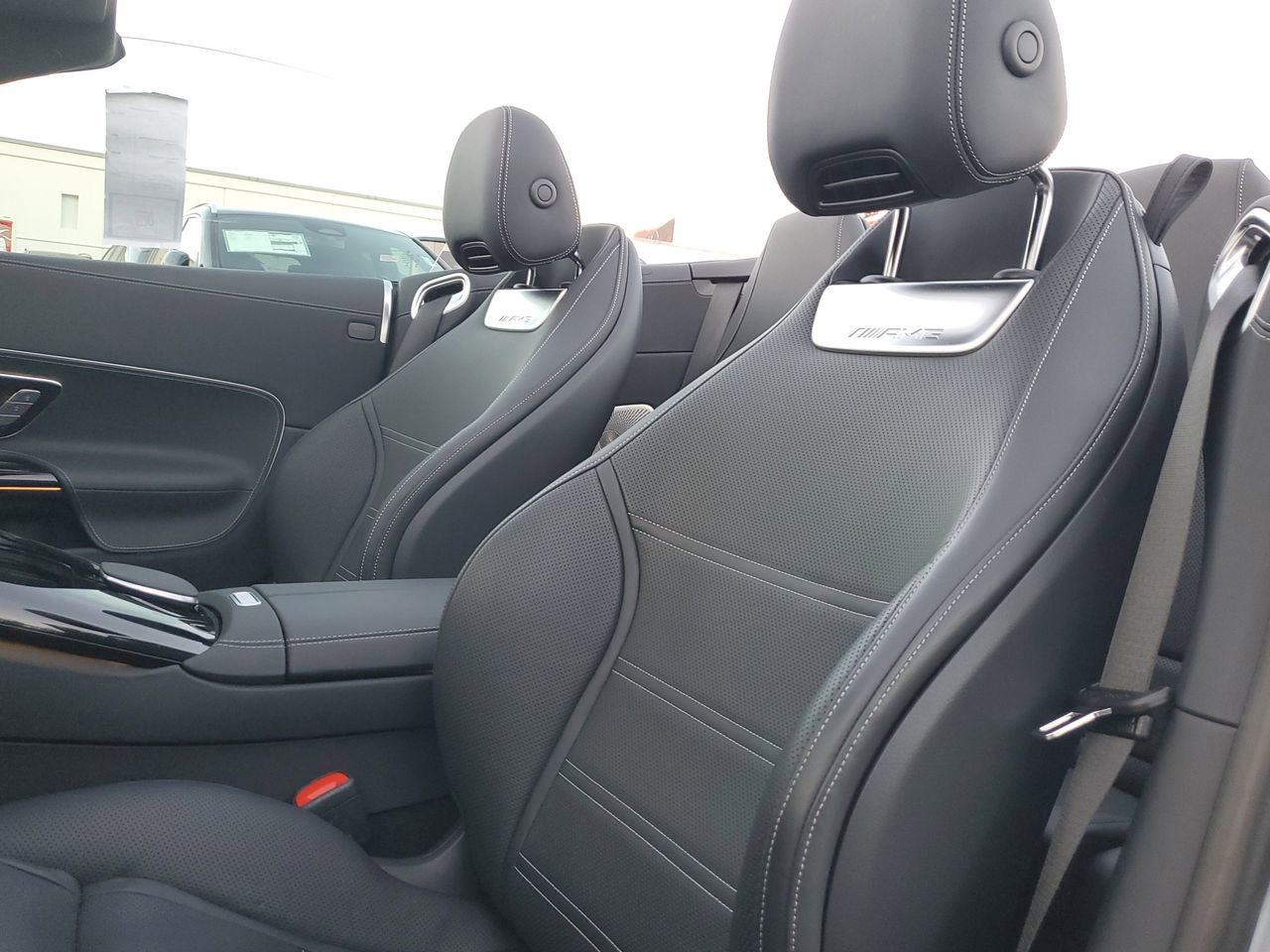 New 2025 Mercedes-Benz SL 63 AMG 4MATIC image 21