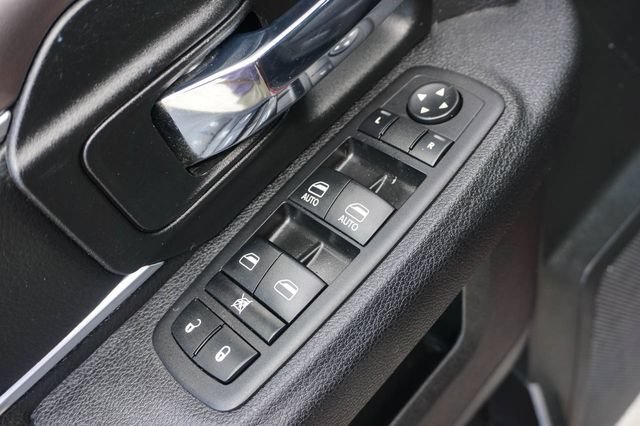Used 2024 RAM 1500 Warlock AWD/4WD image 12