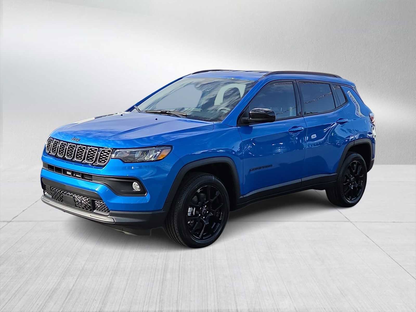 New 2026 Jeep Compass Latitude image 4
