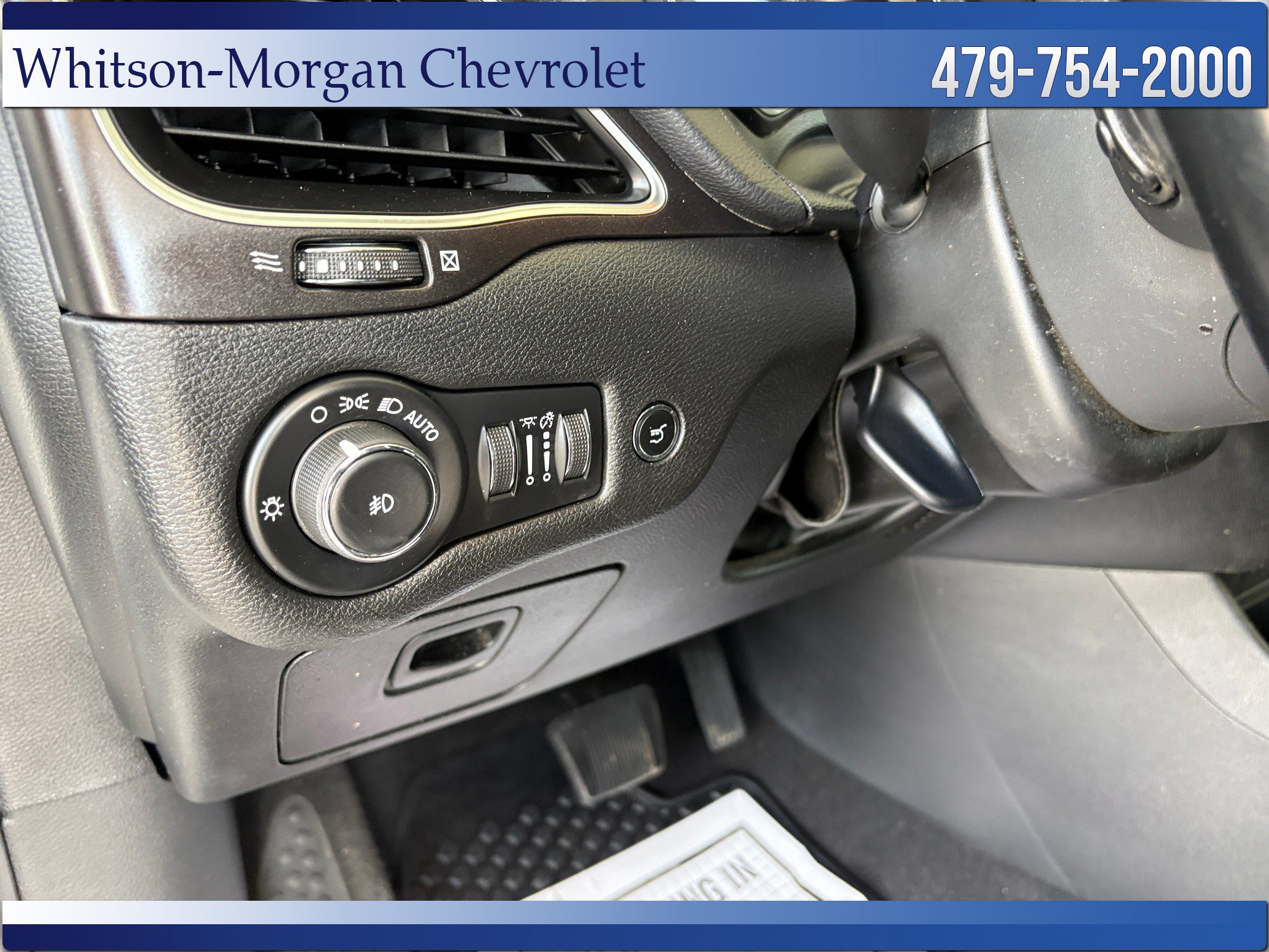 Used 2020 Jeep Cherokee Trailhawk w/ Comfort/Convenience Group AWD/4WD image 13