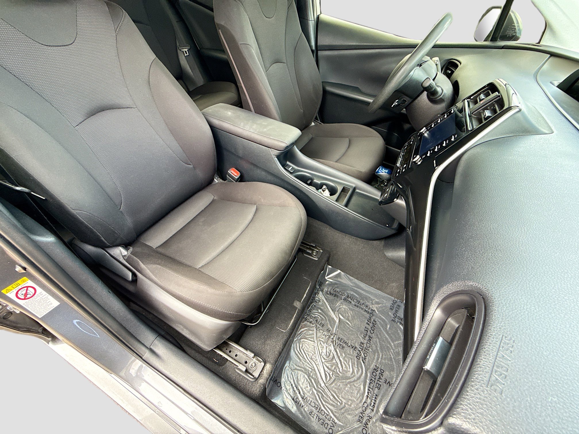 Used 2022 Toyota Prius L Eco image 14