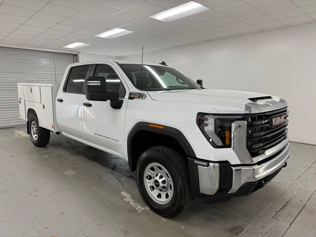 New 2026 GMC Sierra 3500 Pro w/ Convenience Package RWD image 3