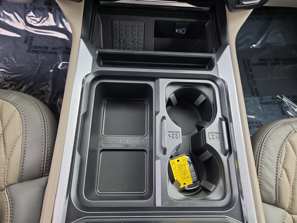 New 2027 Ford F250 Platinum w/ Platinum Plus Package AWD/4WD image 48