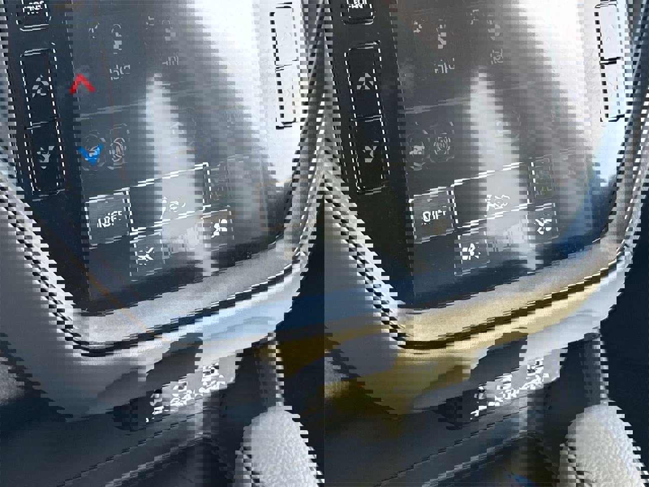 New 2026 Subaru Crosstrek 2.5i Limited w/ Crosstrek Mirror Package image 25