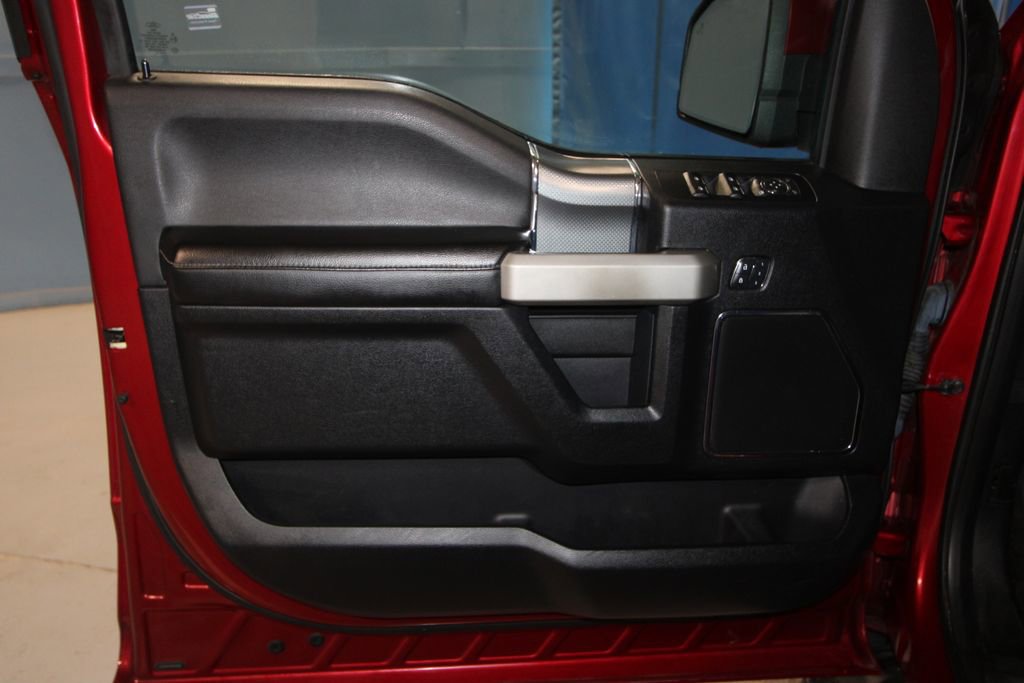 Used 2017 Ford F150 Lariat w/ Equipment Group 502A Luxury image 5