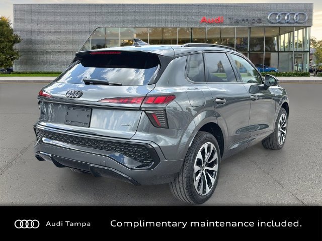 New 2026 Audi Q3 quattro 2.0T AWD/4WD image 3