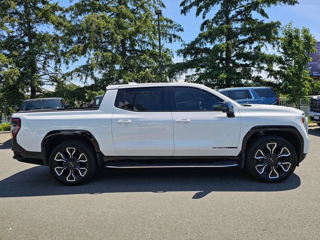 Used 2025 GMC Sierra EV Denali AWD/4WD image 6