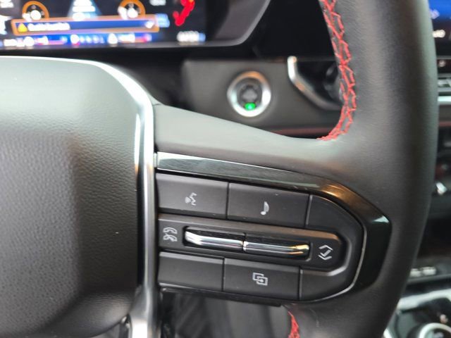 Used 2024 Chevrolet Colorado Z71 w/ Z71 Convenience Package 2 image 18