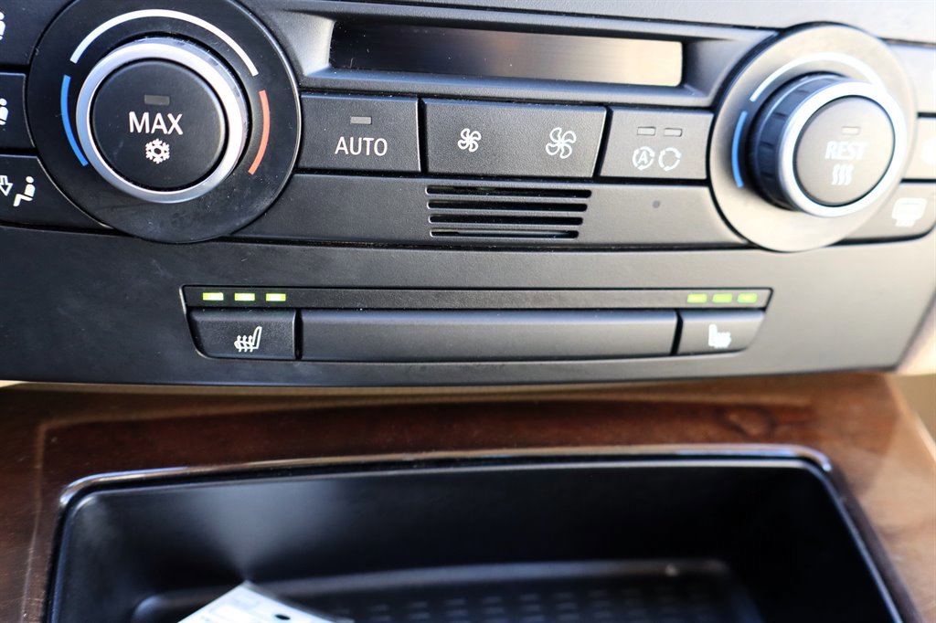 Used 2009 BMW 335d Sedan image 22