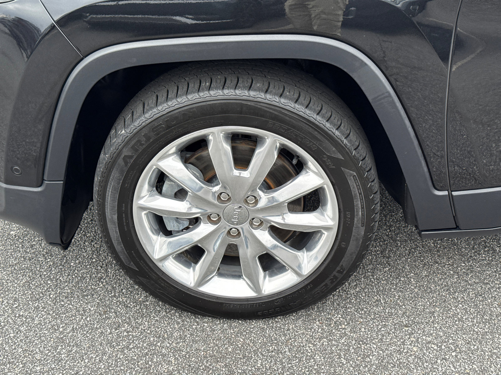 Used 2016 Jeep Cherokee Limited w/ Technology Group image 11