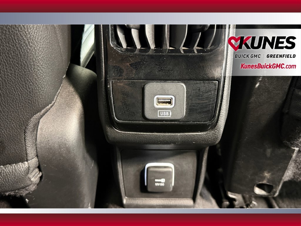 Used 2024 Jeep Compass Latitude AWD/4WD image 33