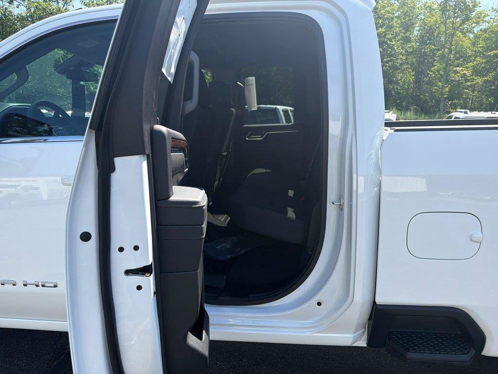 New 2026 GMC Sierra 2500 SLE w/ SLE Convenience Package AWD/4WD image 18