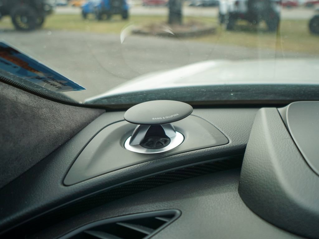 Used 2017 Audi RS 7 Prestige w/ Carbon-Optic Package image 28