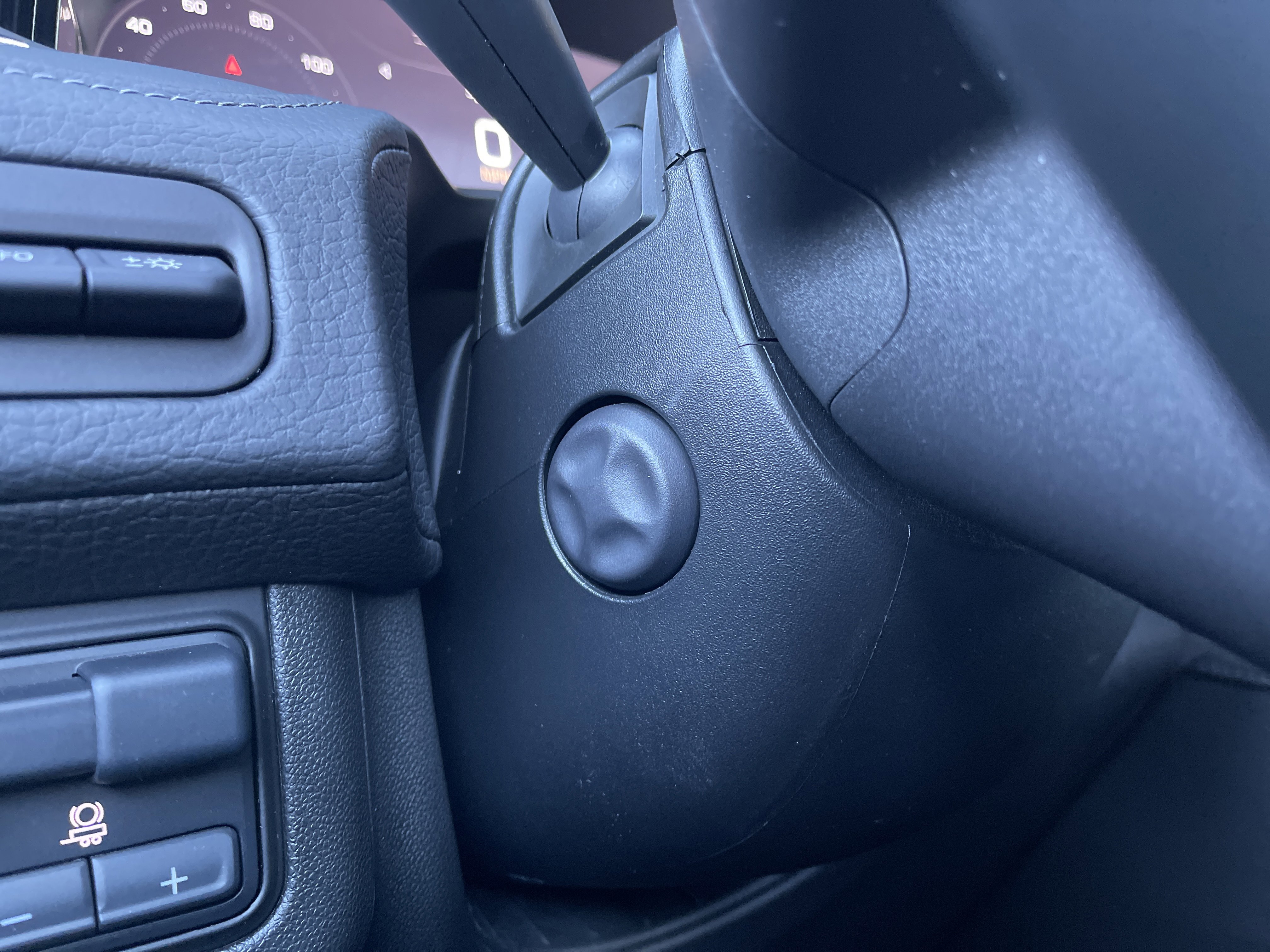 Used 2024 GMC Yukon Denali w/ Max Trailering Package image 24