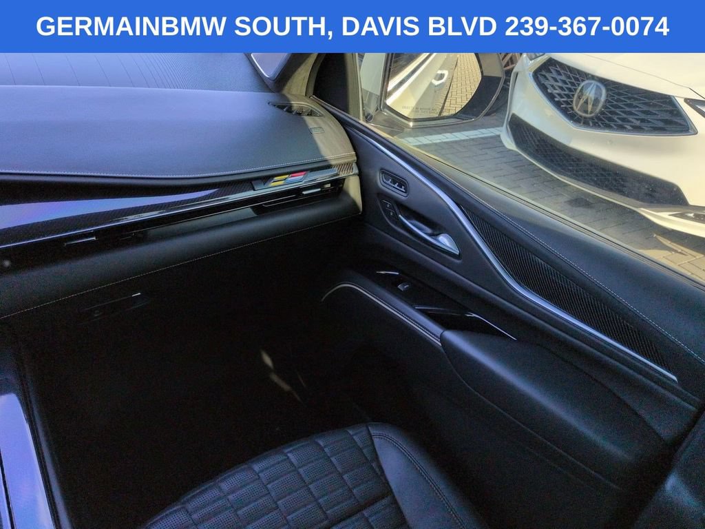 Used 2022 Cadillac Escalade Sport Platinum AWD/4WD image 19