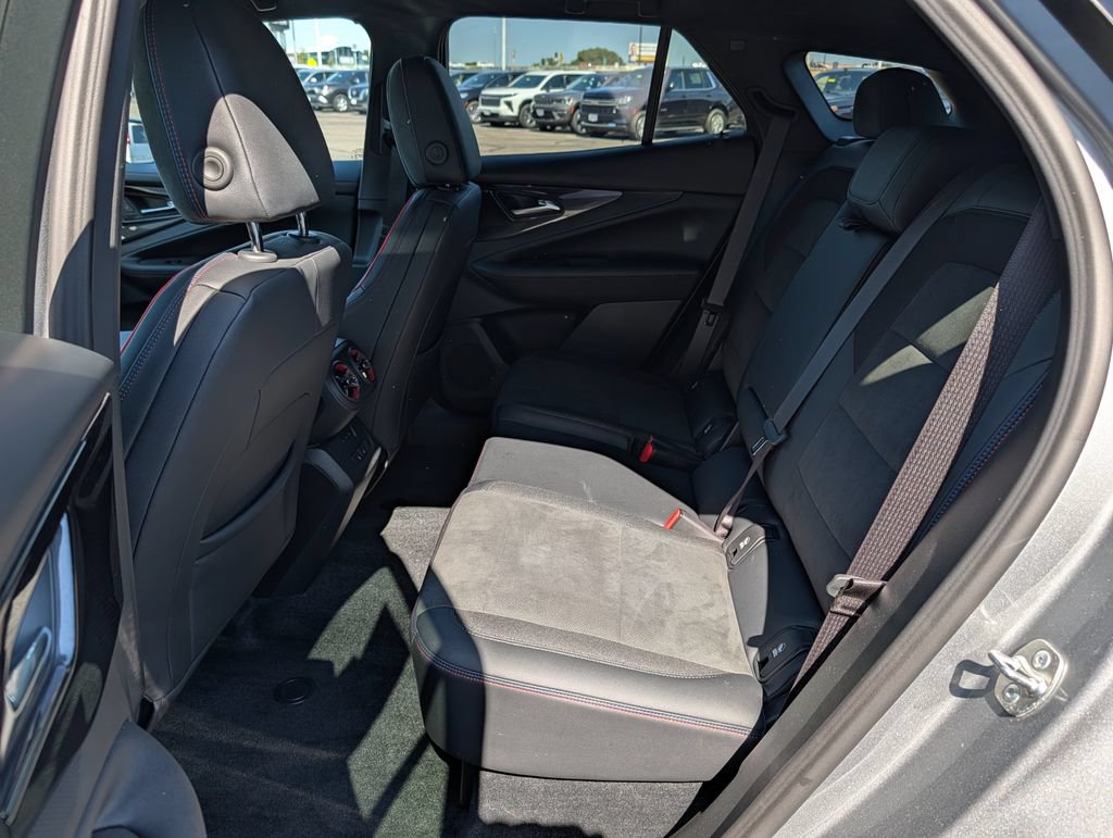 Used 2024 Chevrolet Blazer EV RS AWD/4WD image 17