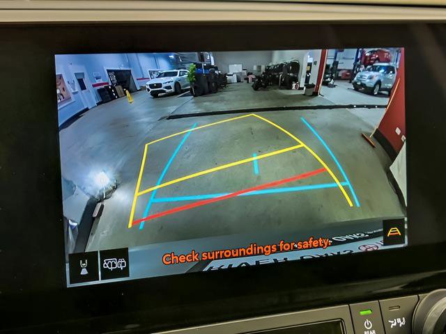 Certified 2025 Toyota Grand Highlander AWD image 18