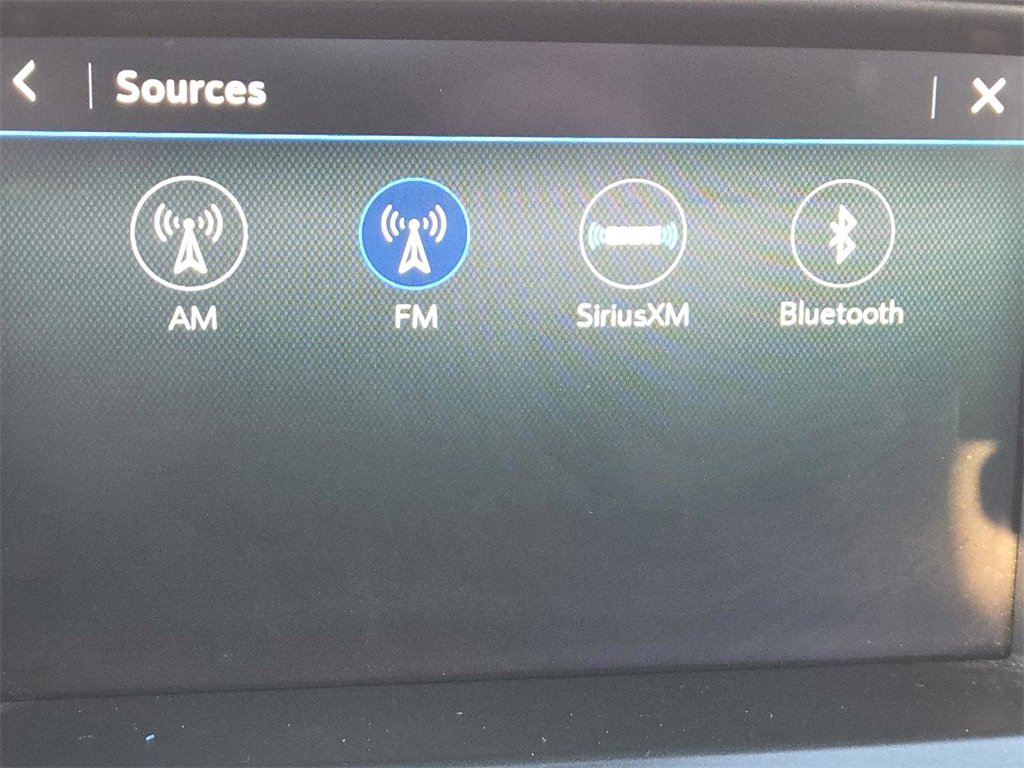 Used 2022 Chevrolet Colorado LT w/ Fleet Safety Package image 29