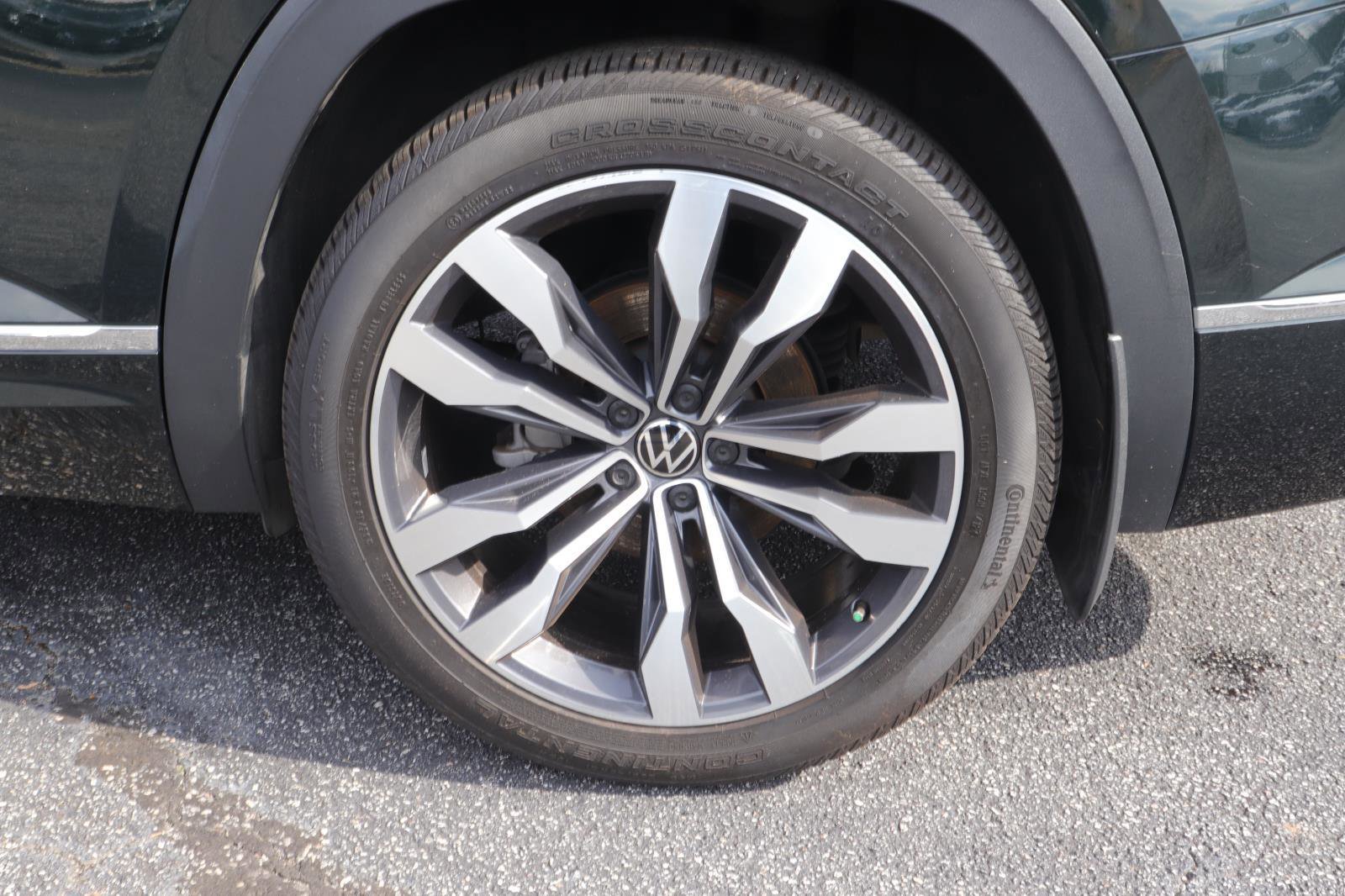 Used 2021 Volkswagen Atlas SEL Premium AWD/4WD image 43