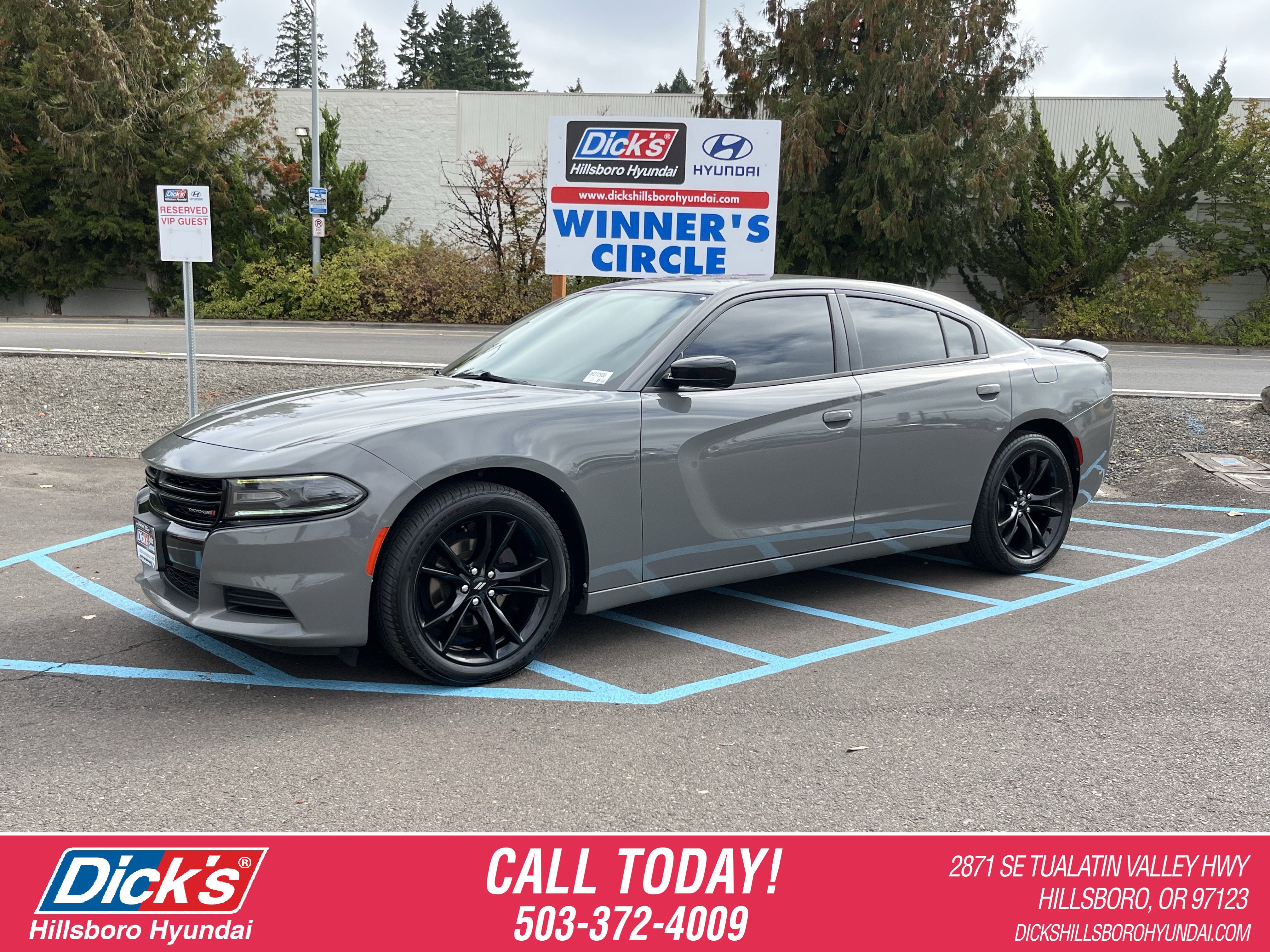 Used 2018 Dodge Charger SXT w/ Blacktop Package