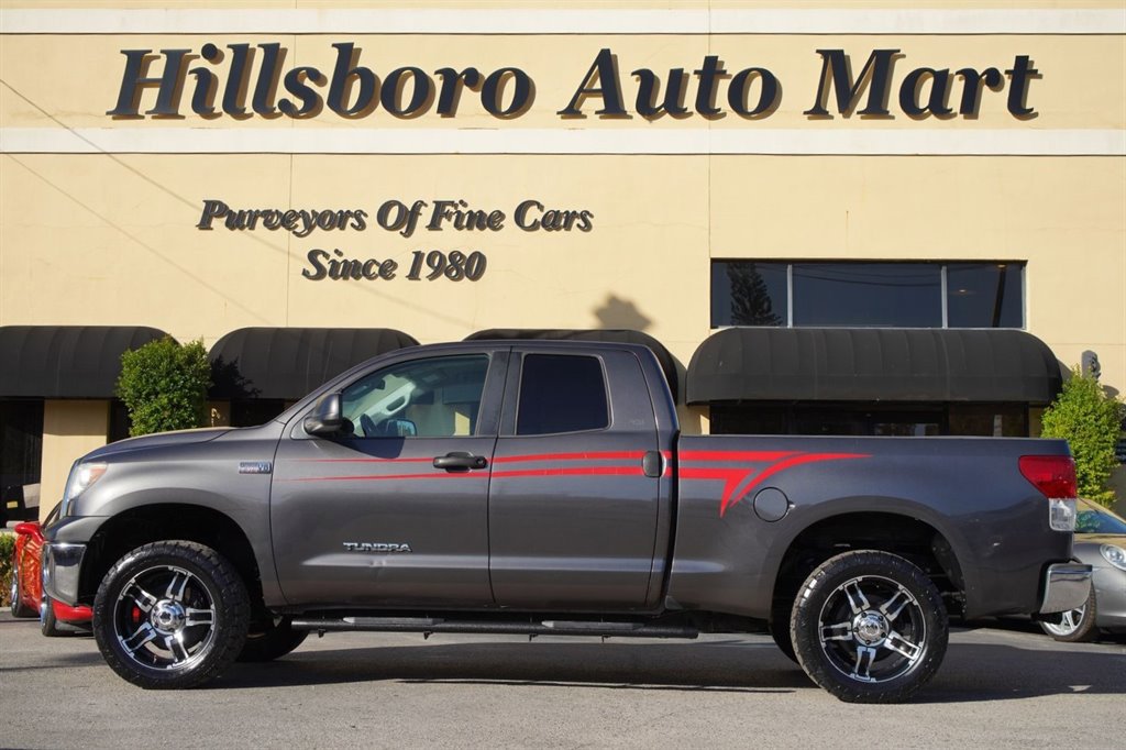 Used 2011 Toyota Tundra 2WD Double Cab w/ SR5 Pkg image 3