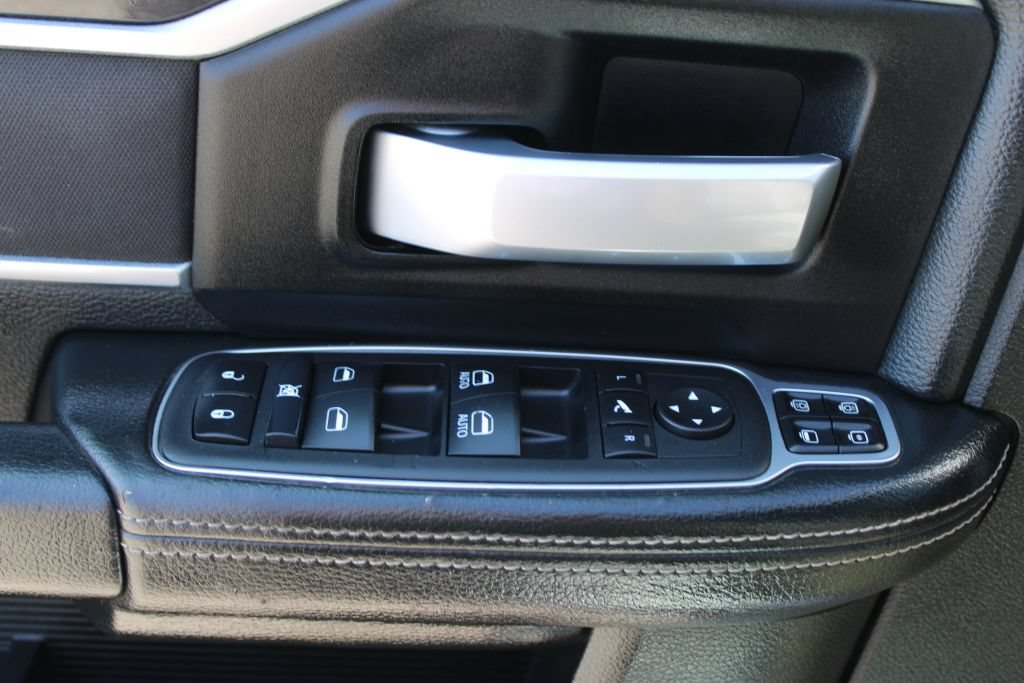 Used 2024 RAM 2500 Big Horn AWD/4WD image 29