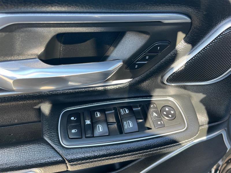 Used 2020 RAM 1500 Laramie image 10
