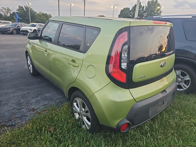 Used 2015 Kia Soul + FWD image 7