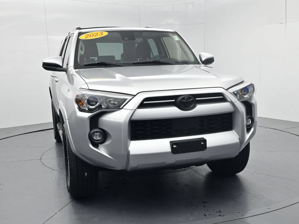 Used 2023 Toyota 4Runner SR5 AWD/4WD image 2