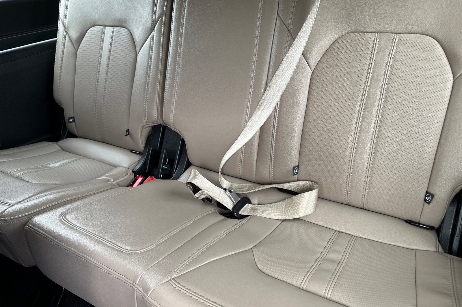 Used 2024 Ford Expedition Max Limited image 14