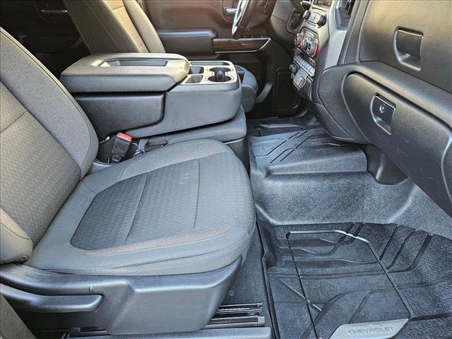 Used 2022 Chevrolet Silverado 3500 LT w/ Convenience Package image 18