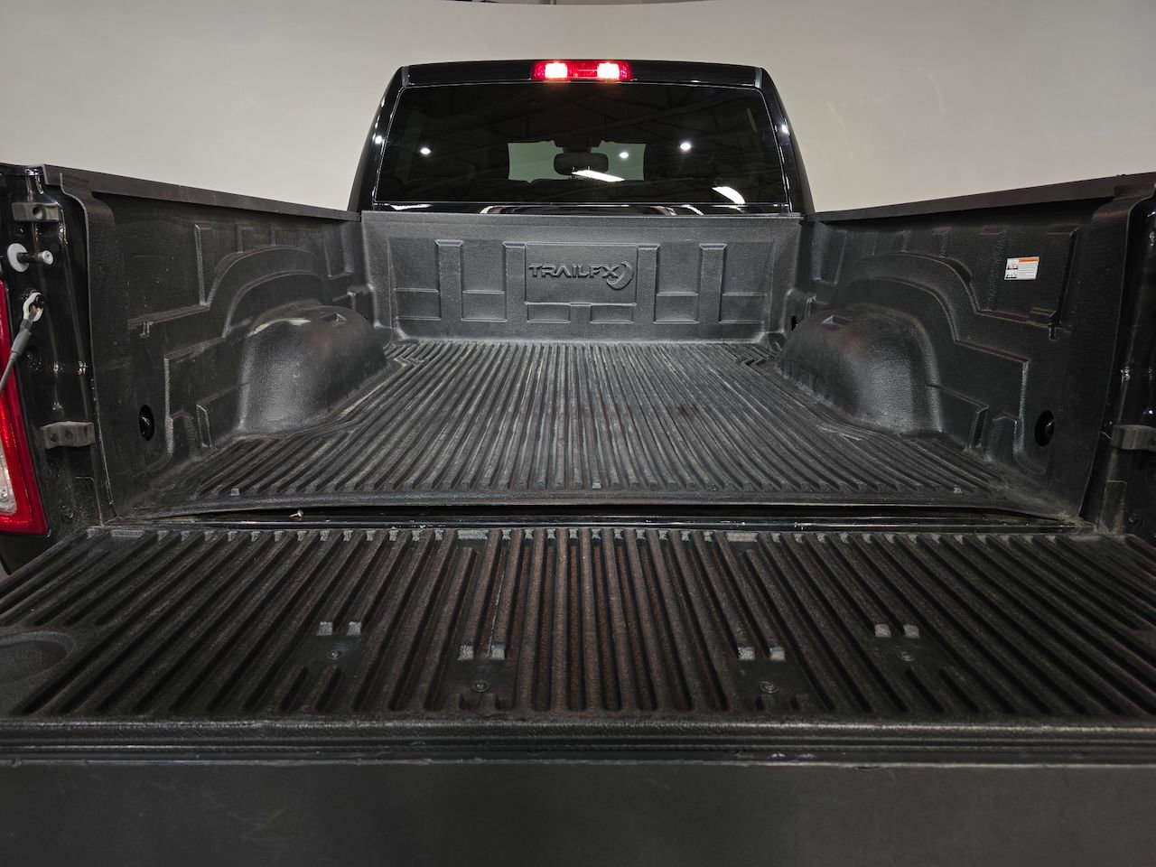 Used 2024 RAM 2500 Big Horn image 13