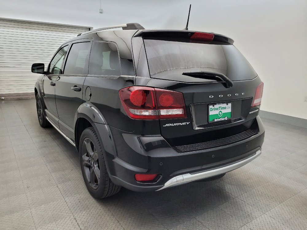 Used 2020 Dodge Journey Crossroad FWD image 5