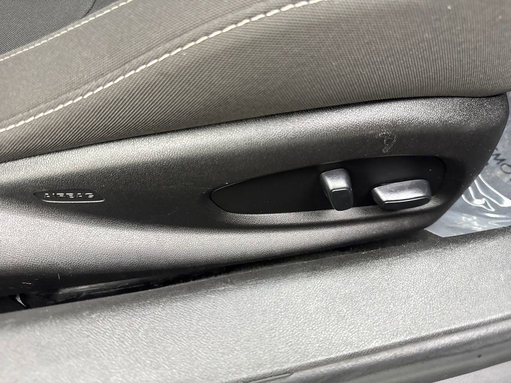 Used 2019 Chevrolet Camaro SS w/ LPO, Ground Effects Package image 42