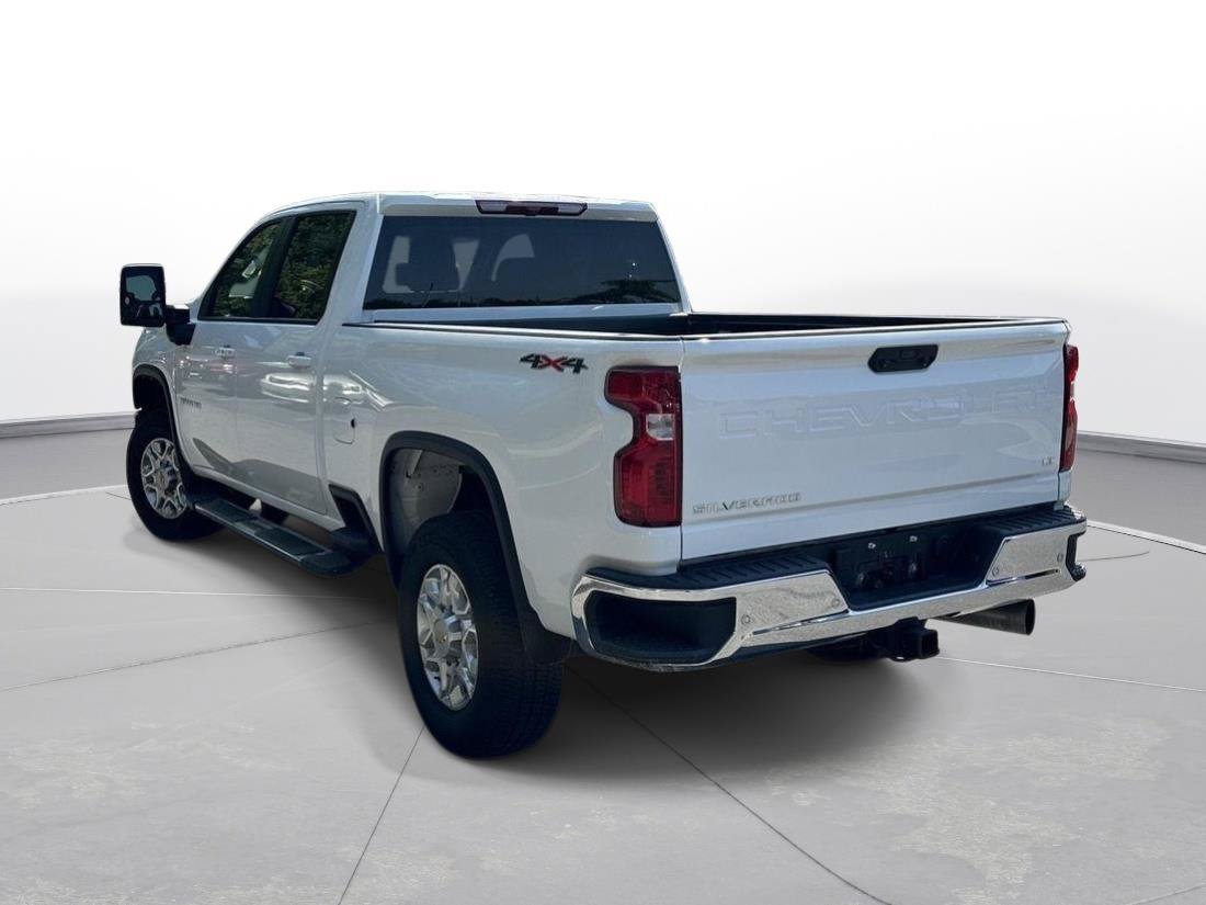 Used 2025 Chevrolet Silverado 3500 LT w/ Safety Package AWD/4WD image 50