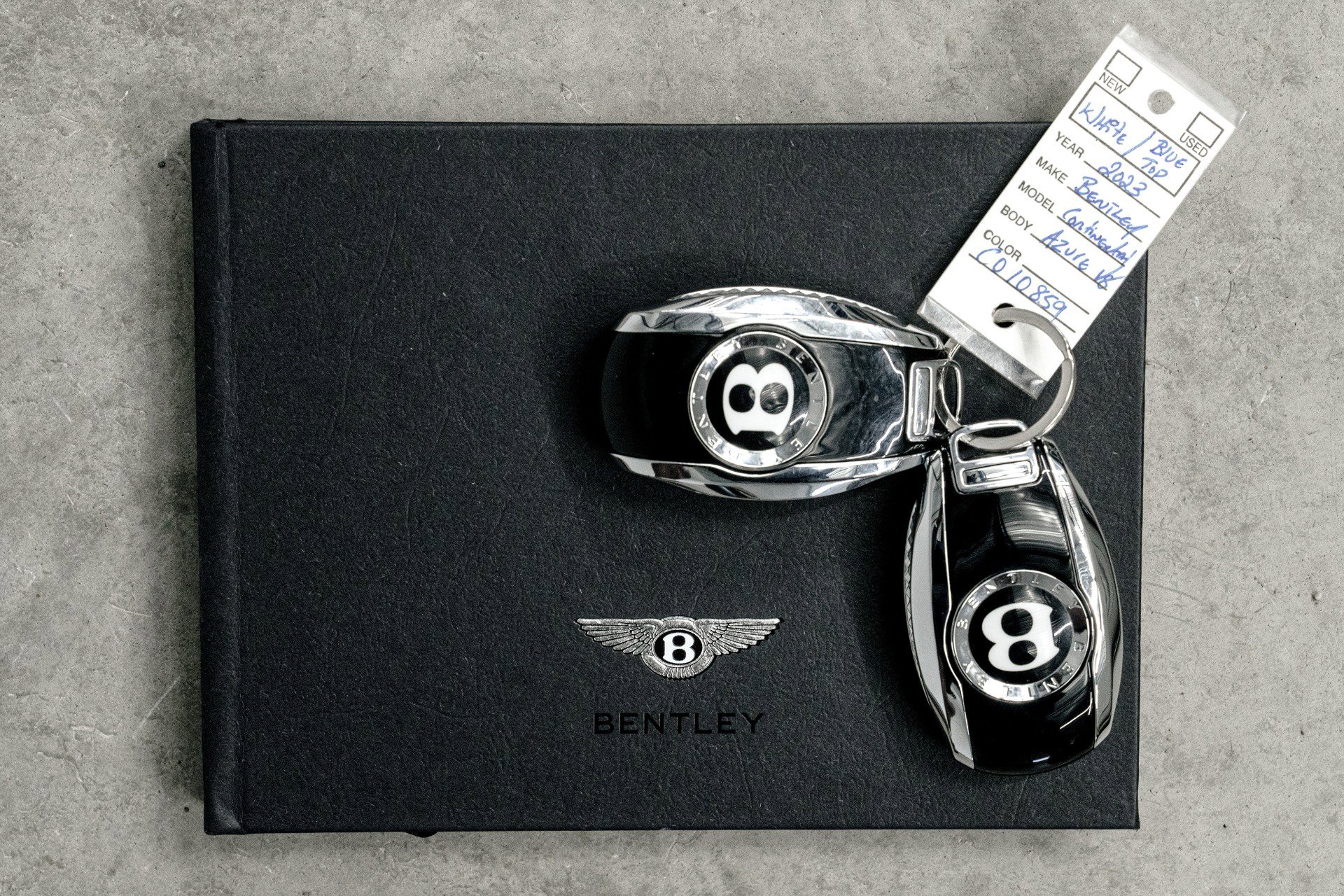 Used 2023 Bentley Continental GT Azure image 20