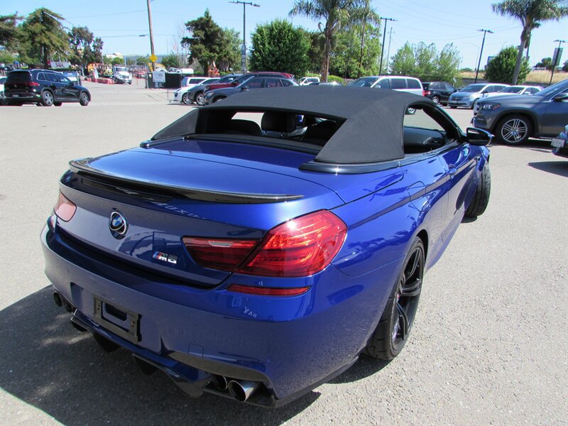 Used 2012 BMW M6 Convertible RWD image 8