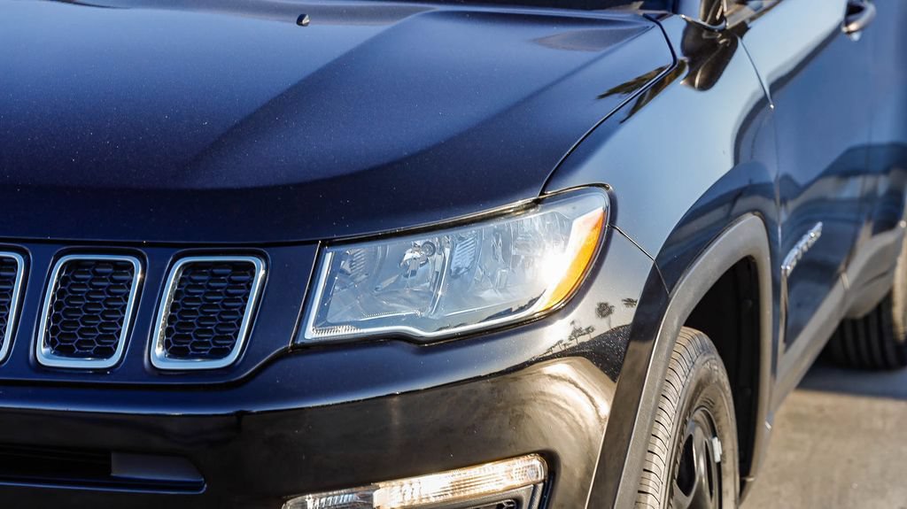 Used 2021 Jeep Compass Sport FWD image 5