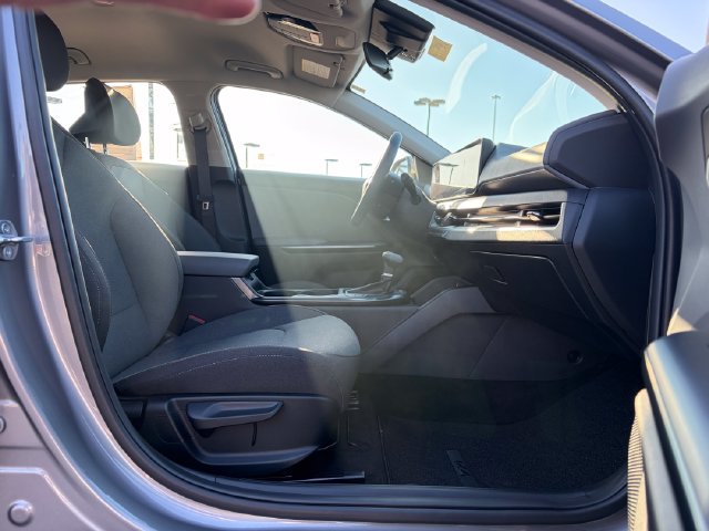 Used 2025 Kia K4 FWD image 32