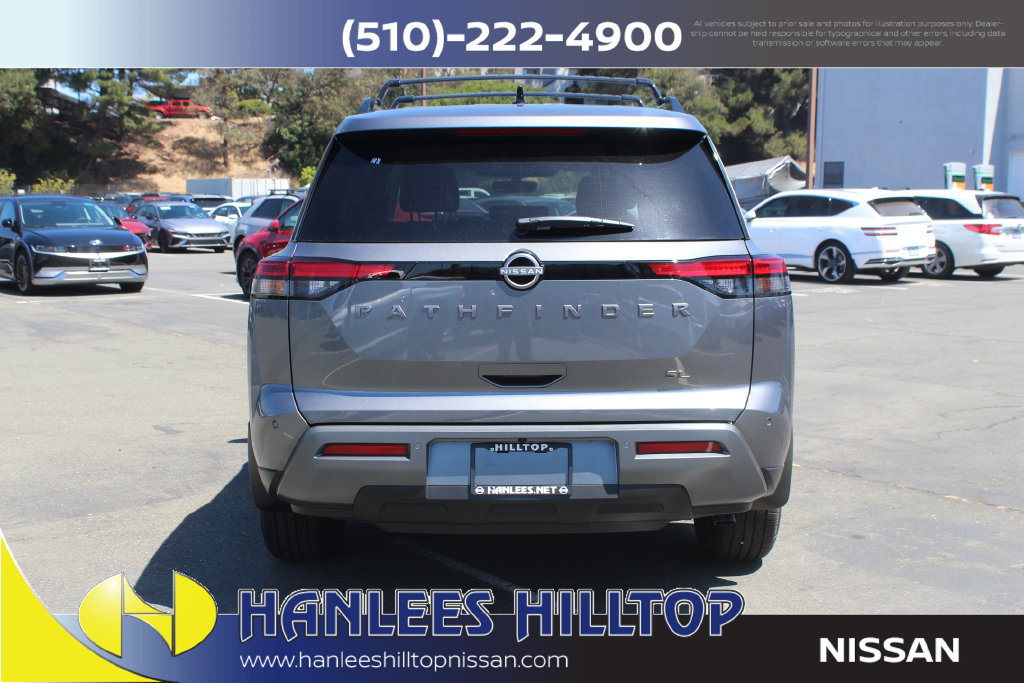 New 2026 Nissan Pathfinder SL FWD image 8
