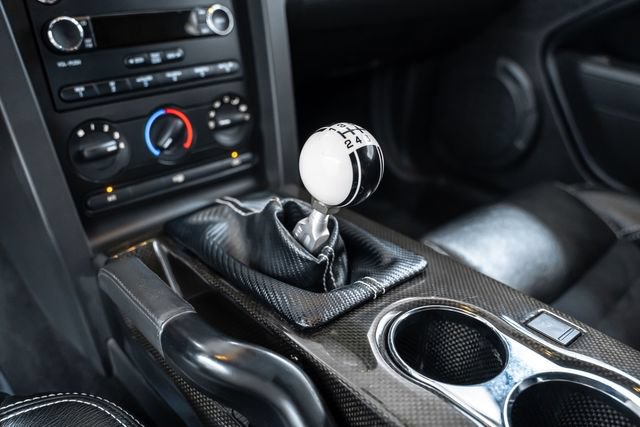 Used 2008 Ford Mustang Shelby GT500 RWD image 27
