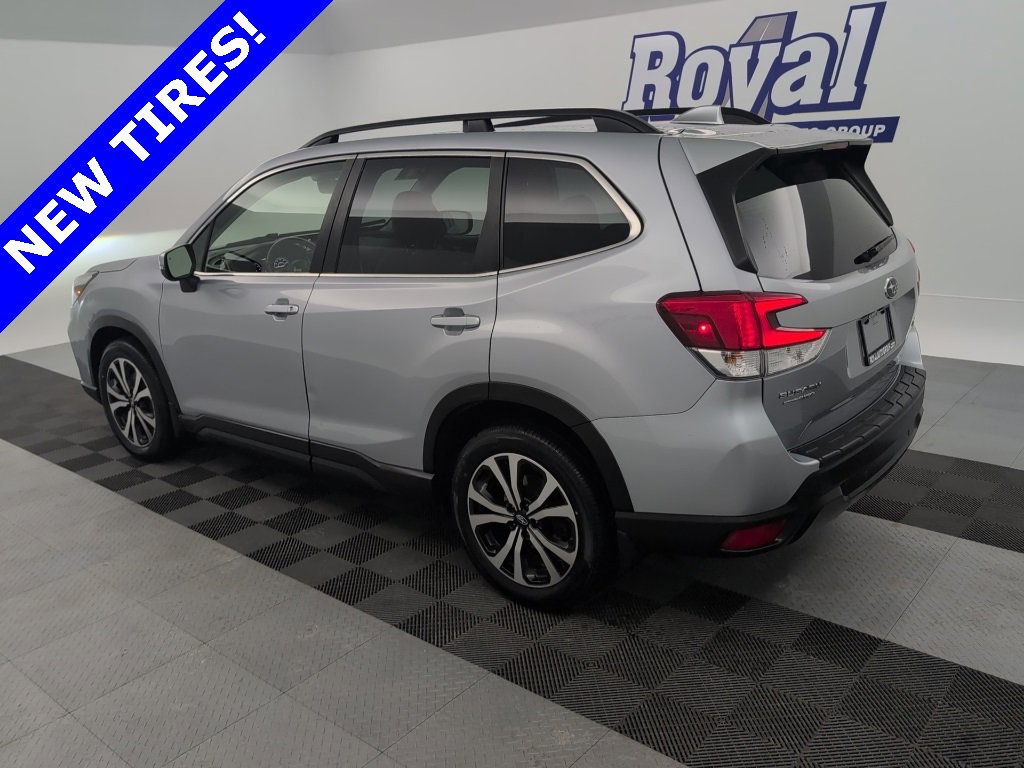 Used 2021 Subaru Forester Limited image 2