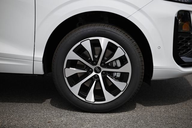 New 2026 Audi Q3 quattro 2.0T image 5