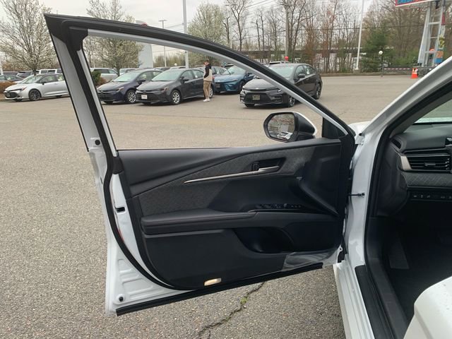 New 2026 Toyota Camry XLE AWD/4WD image 13