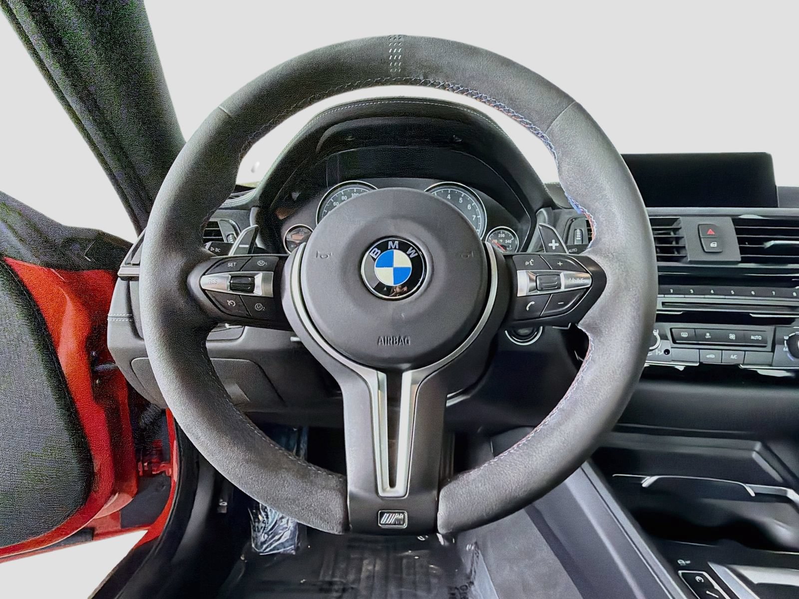 Used 2020 BMW M4 CS w/ Executive Package RWD image 11