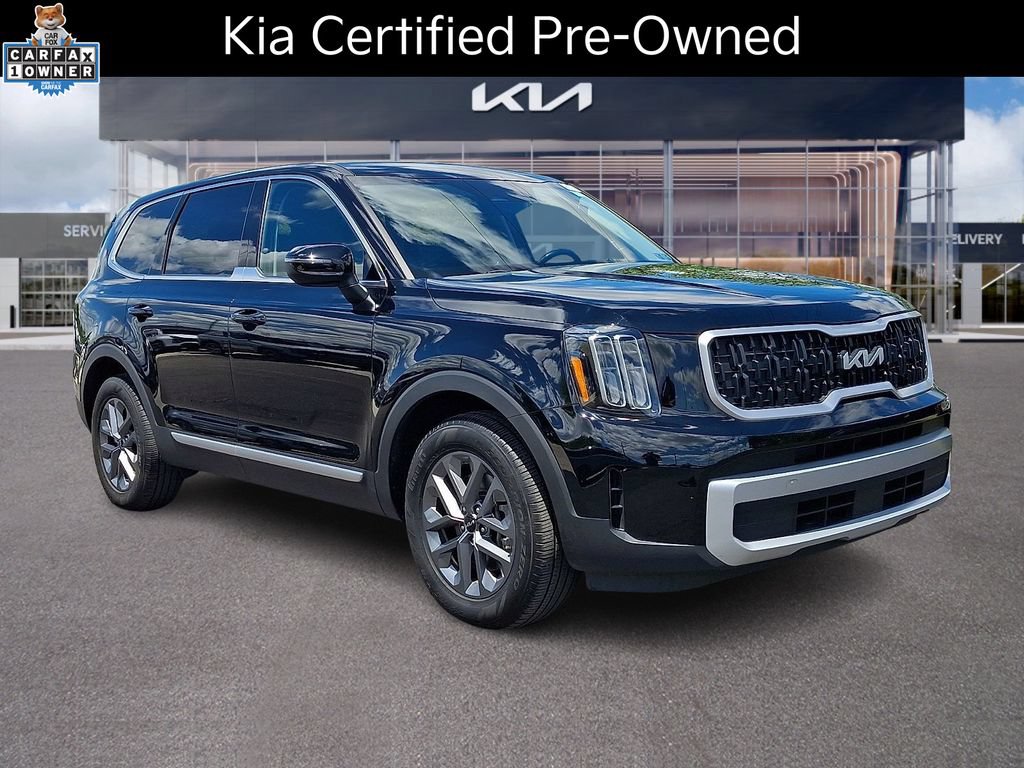 Certified 2024 Kia Telluride LX FWD image 1
