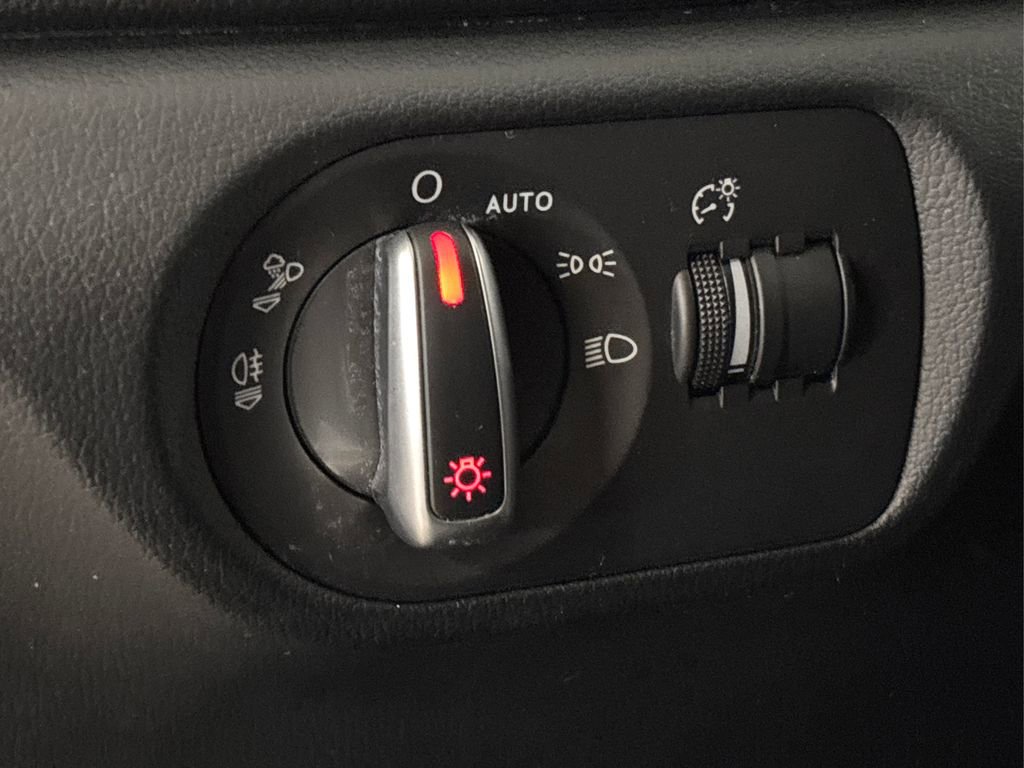 Used 2016 Audi Q3 2.0T Prestige w/ Prestige Package image 26